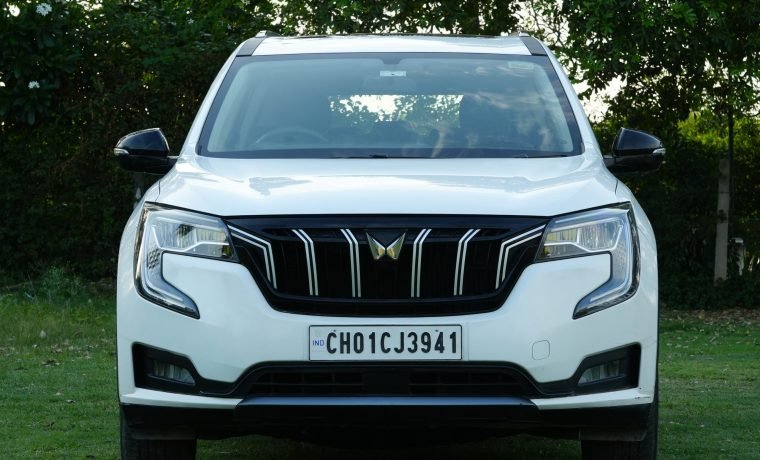 Mahindra XUV 700