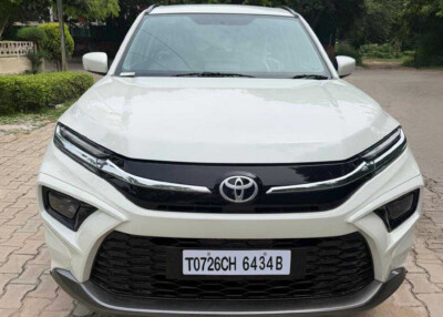 Toyota Hyryder